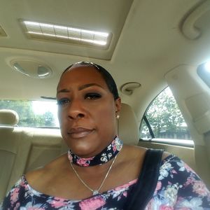 Meet your Posher, Camille